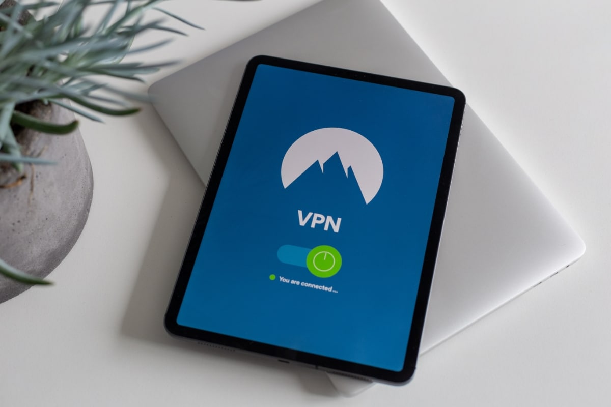 Profitez d'un VPN premium et bien plus encore avec cette solution de protection de la vie privée en ligne !
